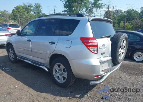 2010 Toyota Rav4 z USA, uszkodzony, nr VIN JTMBF4DV0AD033109